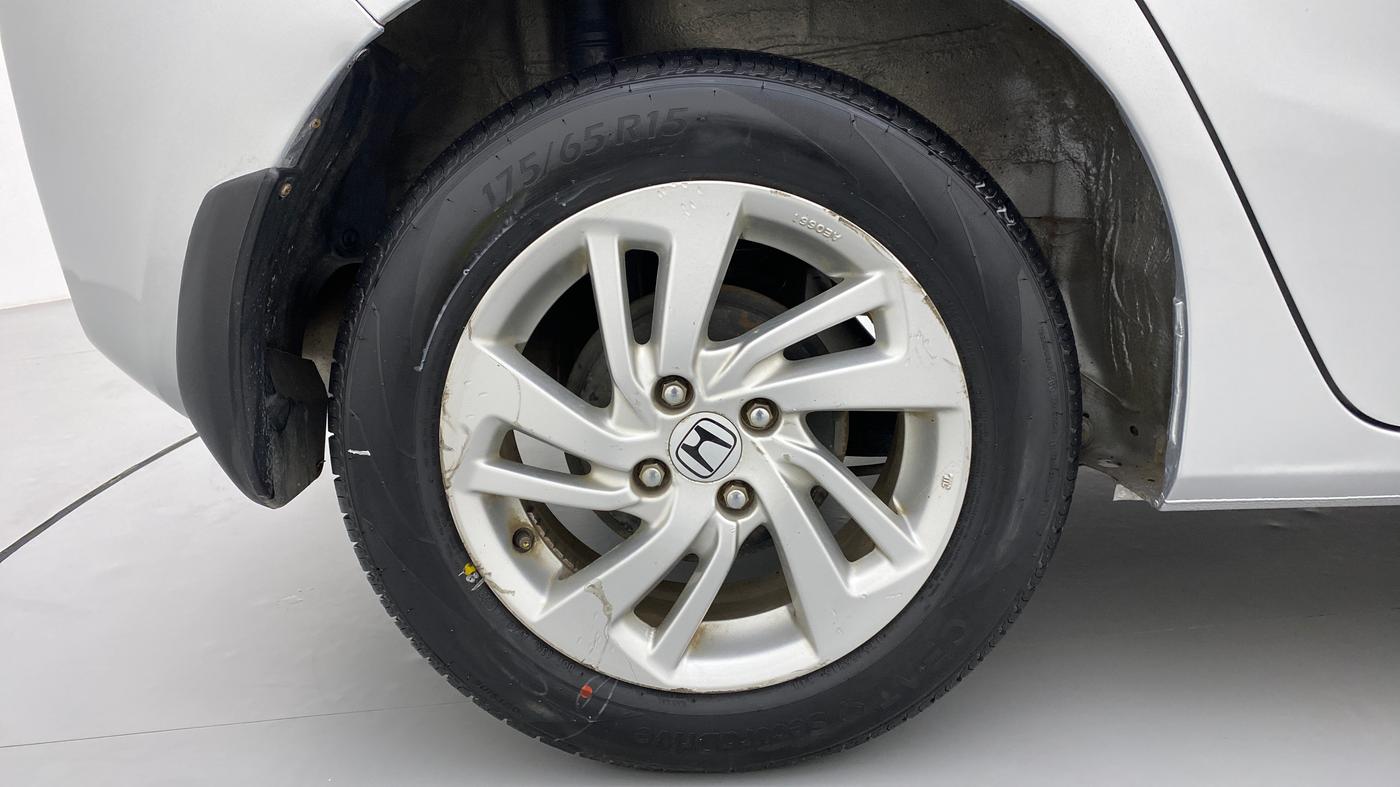 2018 Honda Jazz 1.2 V MT, Petrol, Manual, 56,854 km, Right Rear Wheel