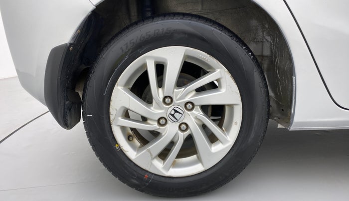 2018 Honda Jazz 1.2 V MT, Petrol, Manual, 56,854 km, Right Rear Wheel