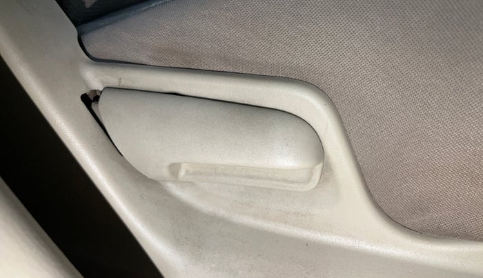 2014 Maruti Swift Dzire VXI, Petrol, Manual, 47,583 km, Driver Side Adjustment Panel