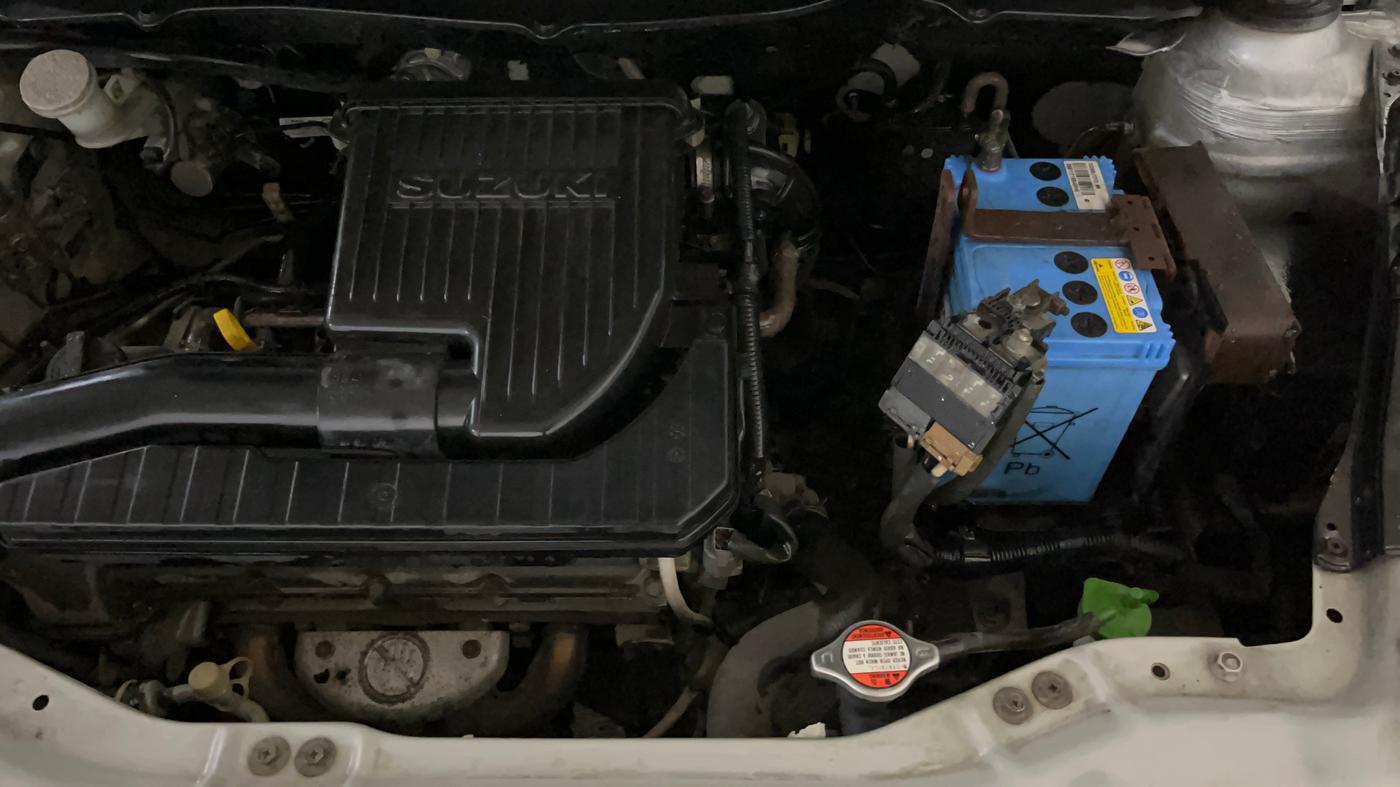 2014 Maruti Swift Dzire VXI, Petrol, Manual, 47,641 km, Engine View - Left