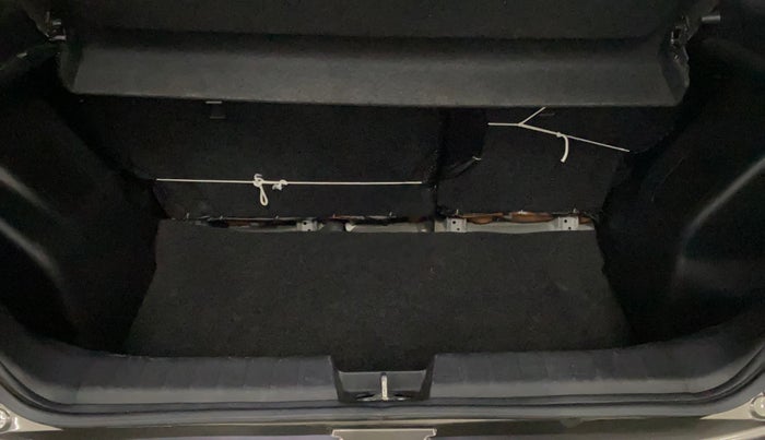 2021 Maruti Baleno ZETA CVT PETROL 1.2, Petrol, Automatic, 28,062 km, Boot Inside