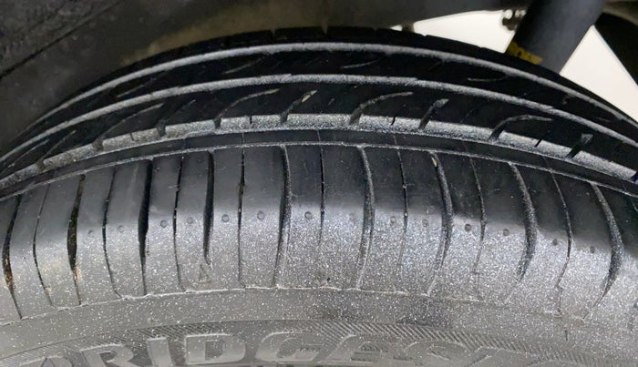 2017 Maruti Wagon R 1.0 VXI AMT, Petrol, Automatic, 35,686 km, Left Rear Tyre Tread