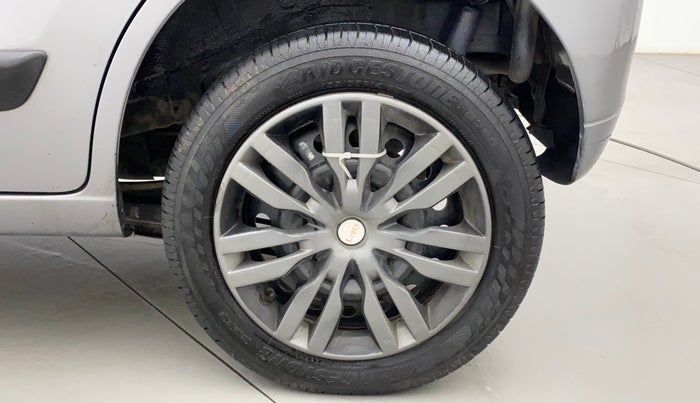 2017 Maruti Wagon R 1.0 VXI AMT, Petrol, Automatic, 35,686 km, Left Rear Wheel