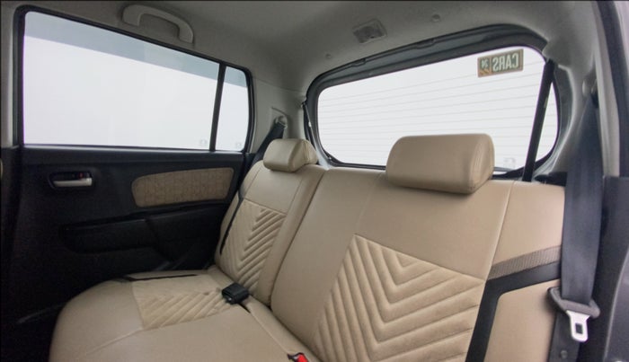 2017 Maruti Wagon R 1.0 VXI AMT, Petrol, Automatic, 35,686 km, Right Side Rear Door Cabin