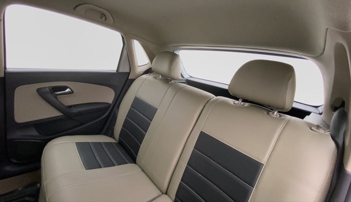 2011 Volkswagen Polo COMFORTLINE 1.2L PETROL, Petrol, Manual, 78,796 km, Right Side Door Cabin View