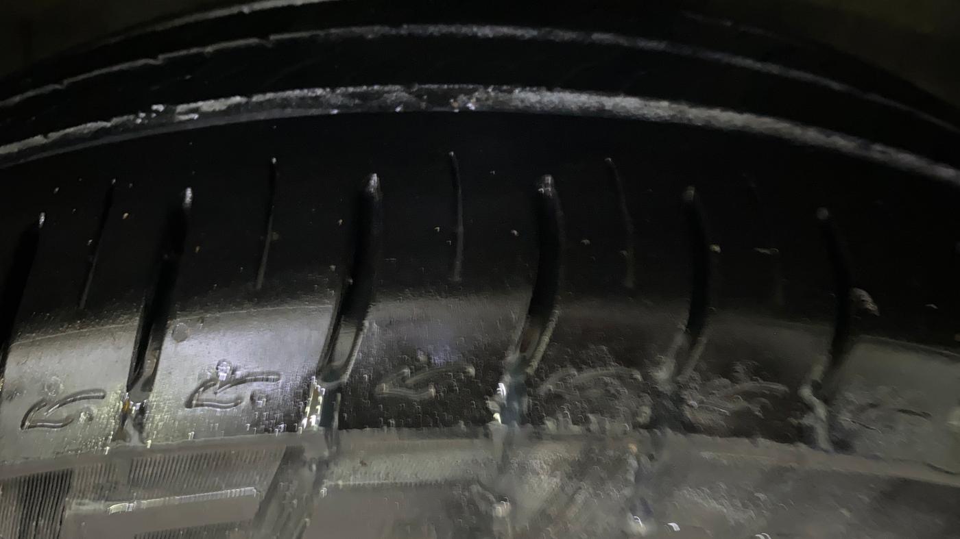 2024 Tata ALTROZ XMS PETROL, Petrol, Manual, 8,417 km, Right Front Tyre Tread