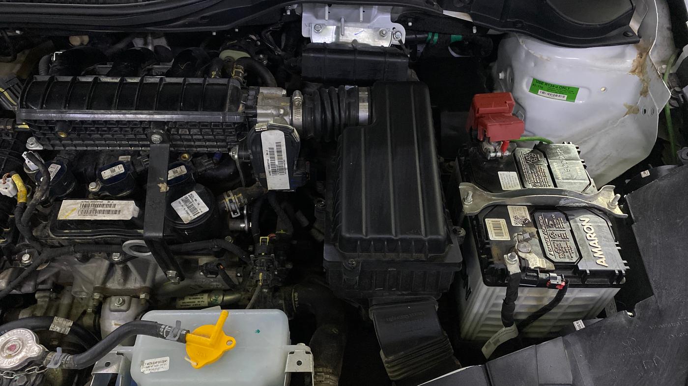 2024 Tata ALTROZ XMS PETROL, Petrol, Manual, 8,417 km, Engine View - Left