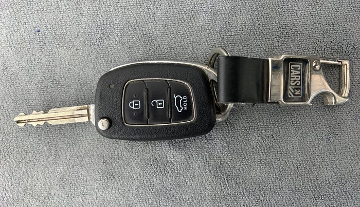 2017 Hyundai Elite i20 SPORTZ 1.2, Petrol, Manual, 28,439 km, Key Close Up
