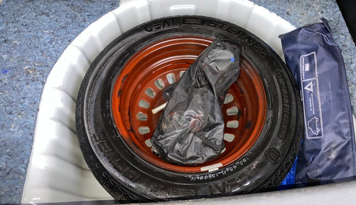 2023 Nissan MAGNITE XE, Petrol, Manual, 12,323 km, Spare Tyre