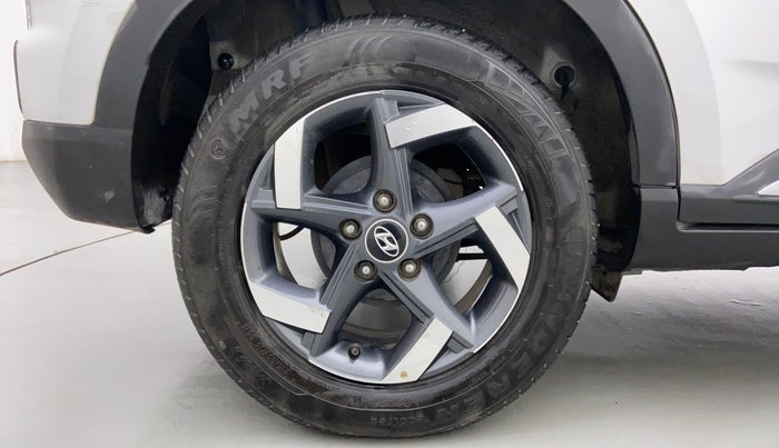2021 Hyundai VENUE 1.0L Turbo GDI SX MT, Petrol, Manual, 16,134 km, Right Rear Wheel
