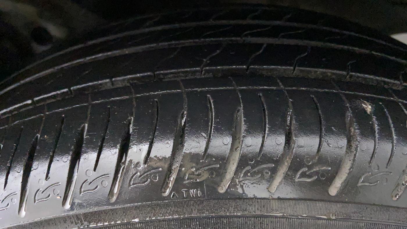2021 Hyundai VENUE 1.0L Turbo GDI SX MT, Petrol, Manual, 16,134 km, Left Rear Tyre Tread