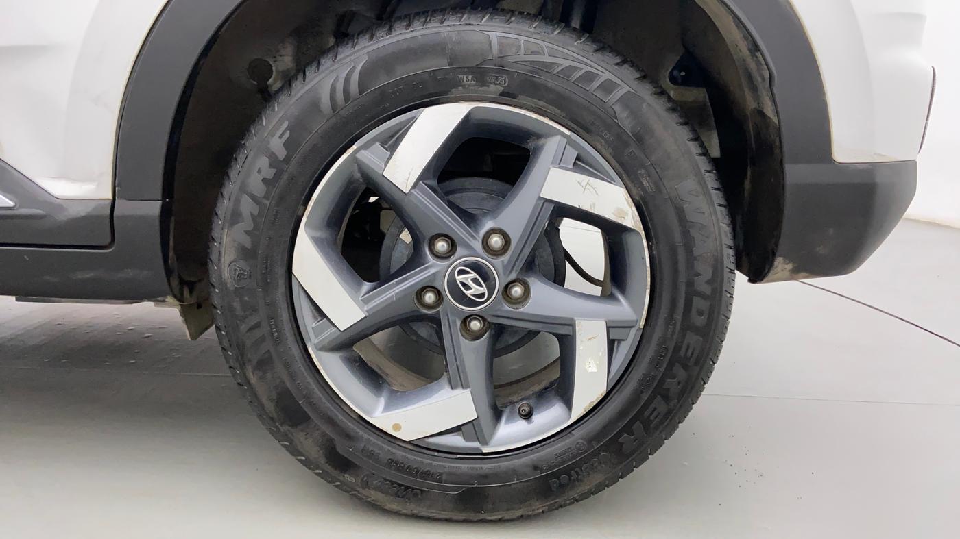 2021 Hyundai VENUE 1.0L Turbo GDI SX MT, Petrol, Manual, 16,134 km, Left Rear Wheel