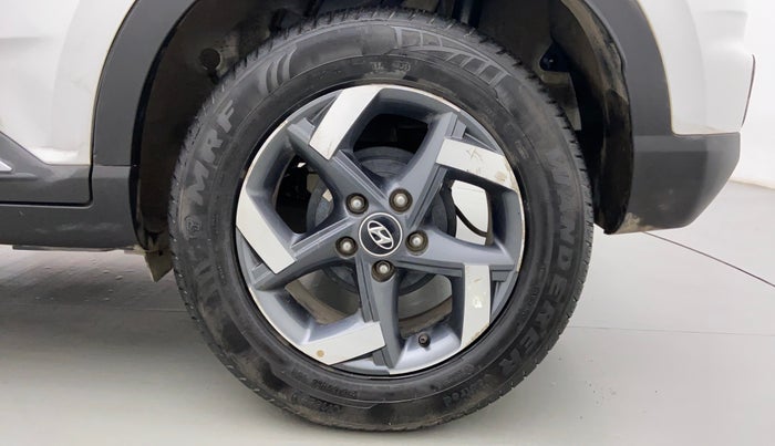 2021 Hyundai VENUE 1.0L Turbo GDI SX MT, Petrol, Manual, 16,134 km, Left Rear Wheel