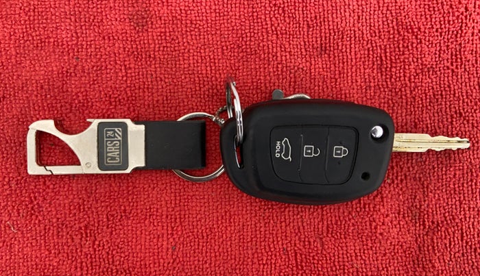2021 Hyundai VENUE 1.0L Turbo GDI SX MT, Petrol, Manual, 16,134 km, Key Close Up