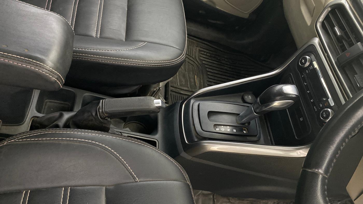 2019 Ford Ecosport TITANIUM + 1.5L PETROL AT, CNG, Automatic, 69,791 km, Gear Lever