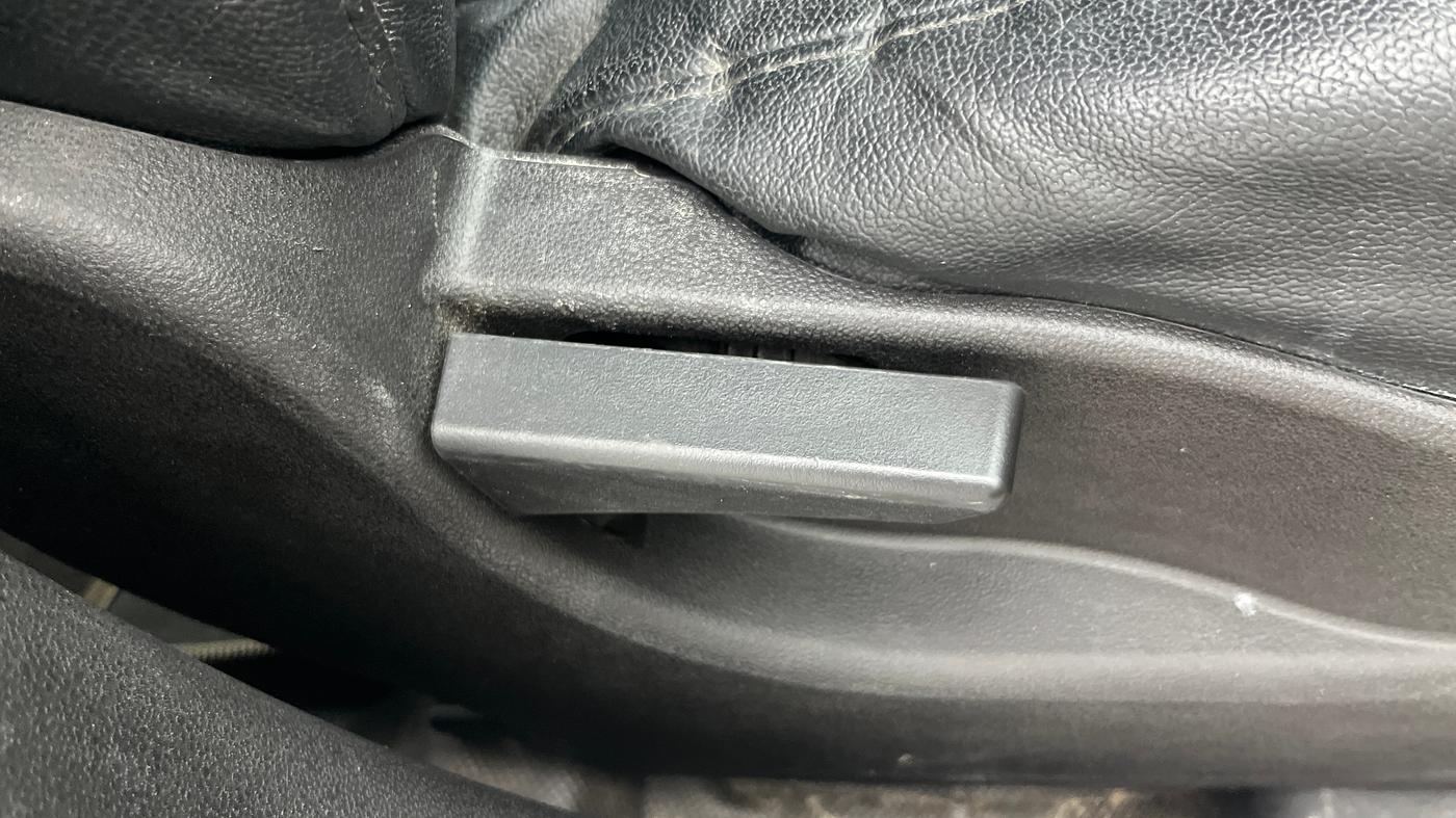 2015 Tata Bolt XE QUADRAJET, Diesel, Manual, 81,980 km, Driver Side Adjustment Panel