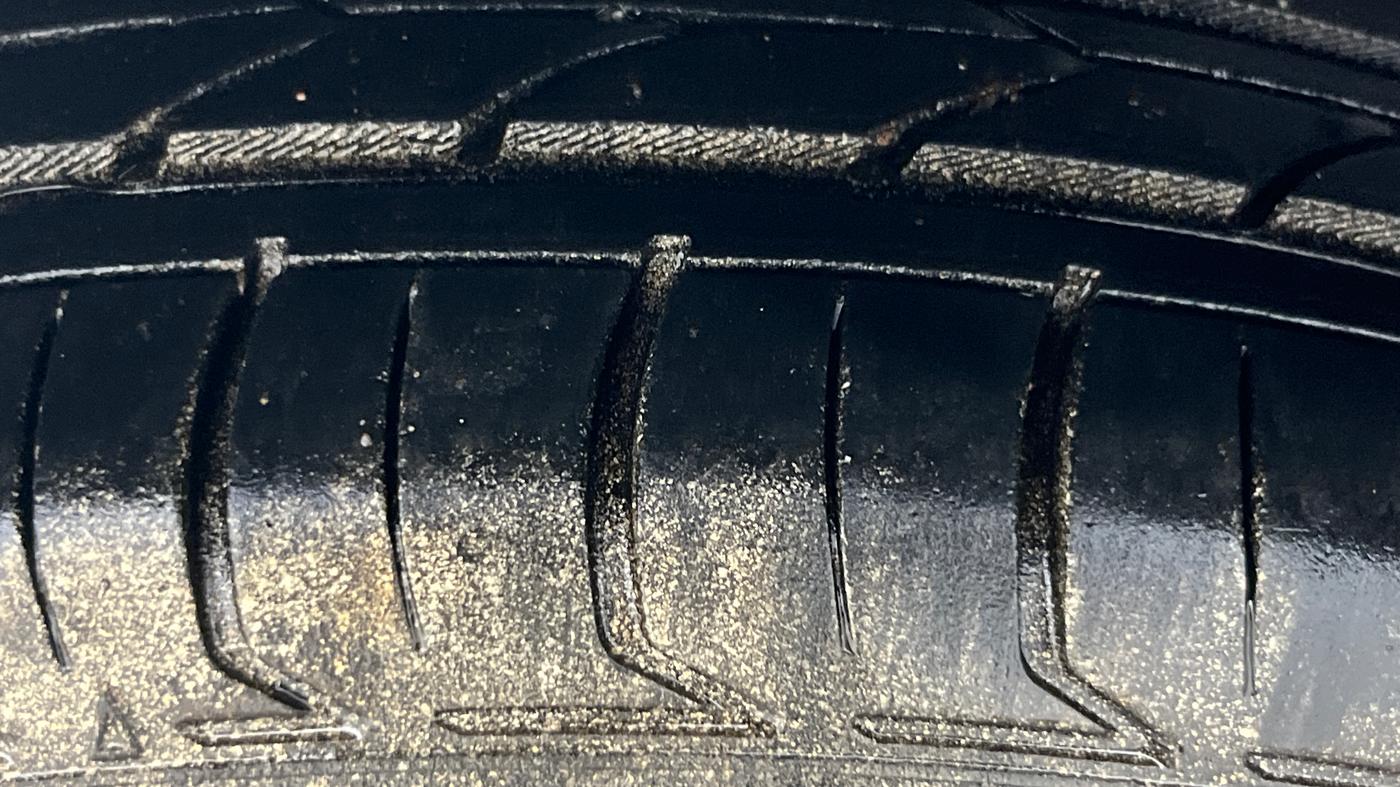 2015 Tata Bolt XE QUADRAJET, Diesel, Manual, 81,980 km, Right Rear Tyre Tread