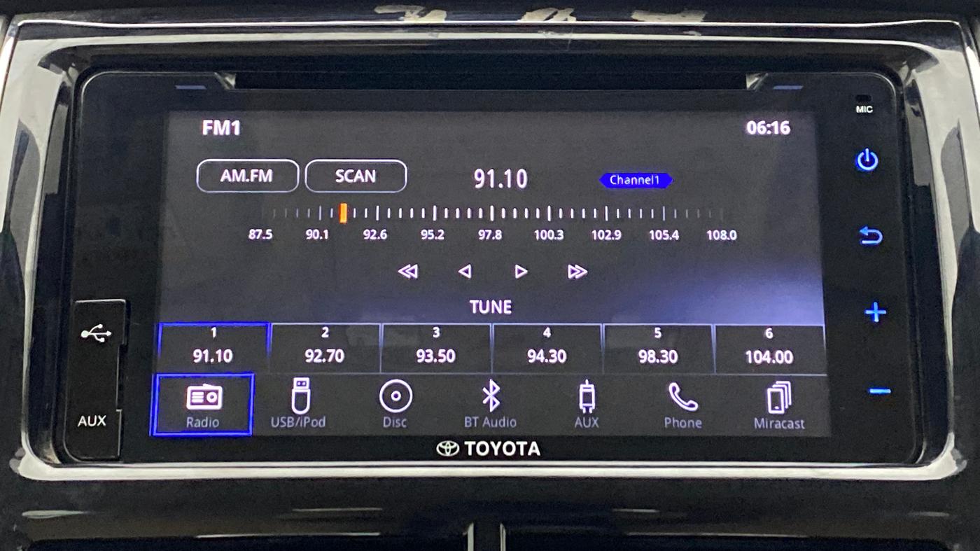 2018 Toyota YARIS G MT, Petrol, Manual, 27,927 km, Infotainment System