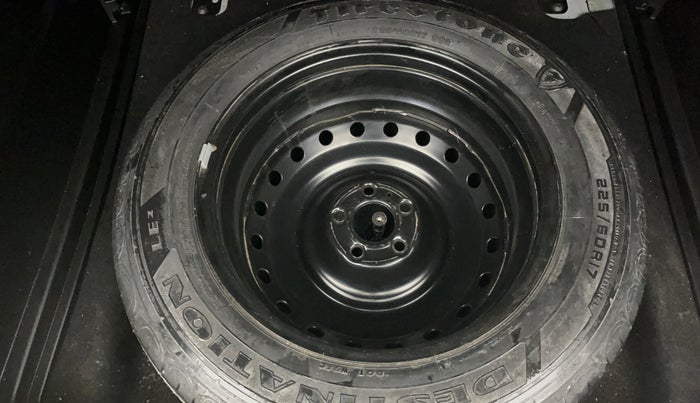 2022 Jeep Compass MODEL S (O) 1.4 PETROL DCT, Petrol, Automatic, 43,914 km, Spare Tyre