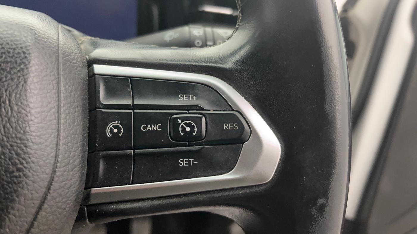 2022 Jeep Compass MODEL S (O) 1.4 PETROL DCT, Petrol, Automatic, 43,914 km, Adaptive Cruise Control