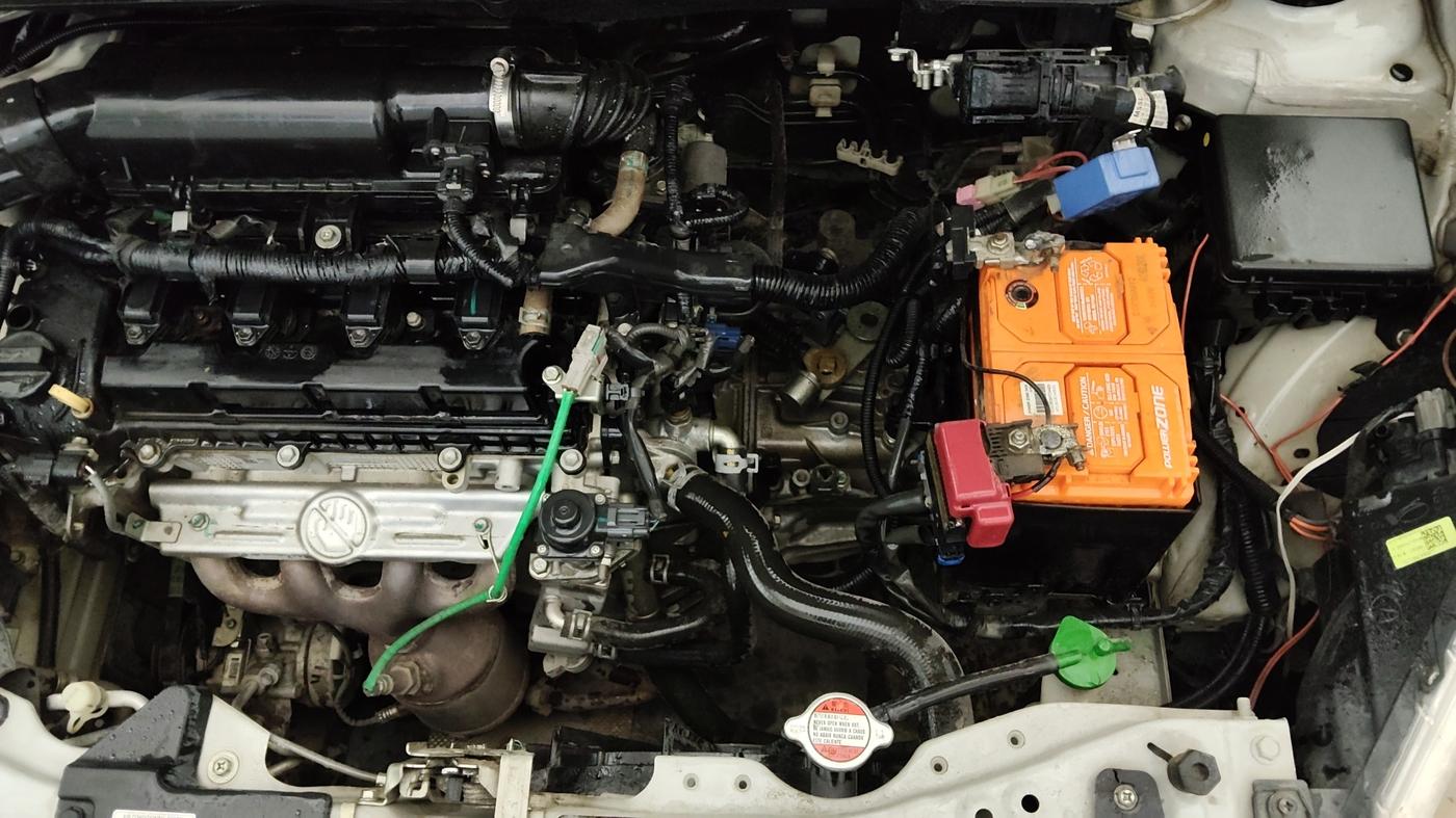 2021 Maruti Dzire VXI, Petrol, Manual, 1,55,543 km, Engine View - Left
