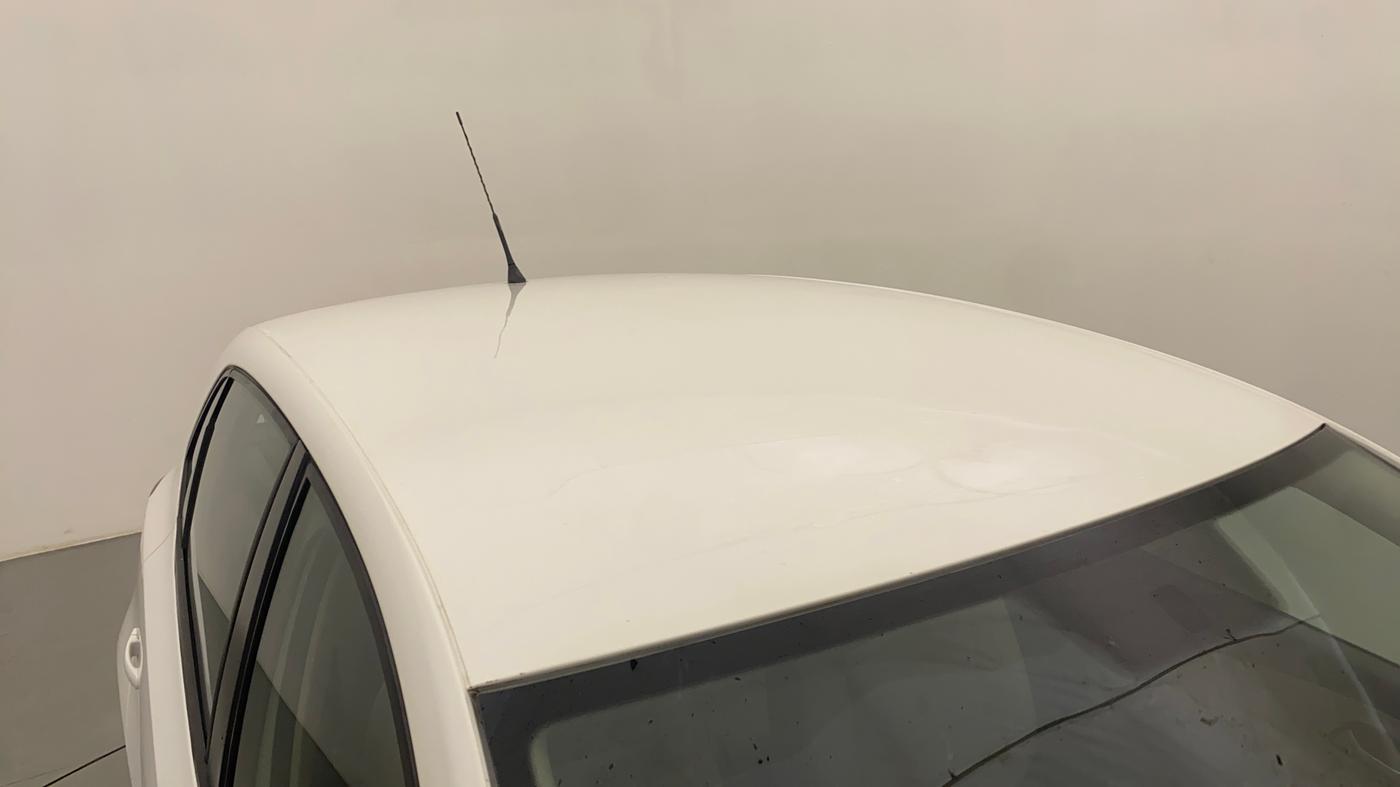 2012 Volkswagen Polo HIGHLINE1.2L, Petrol, Manual, 61,307 km, Roof