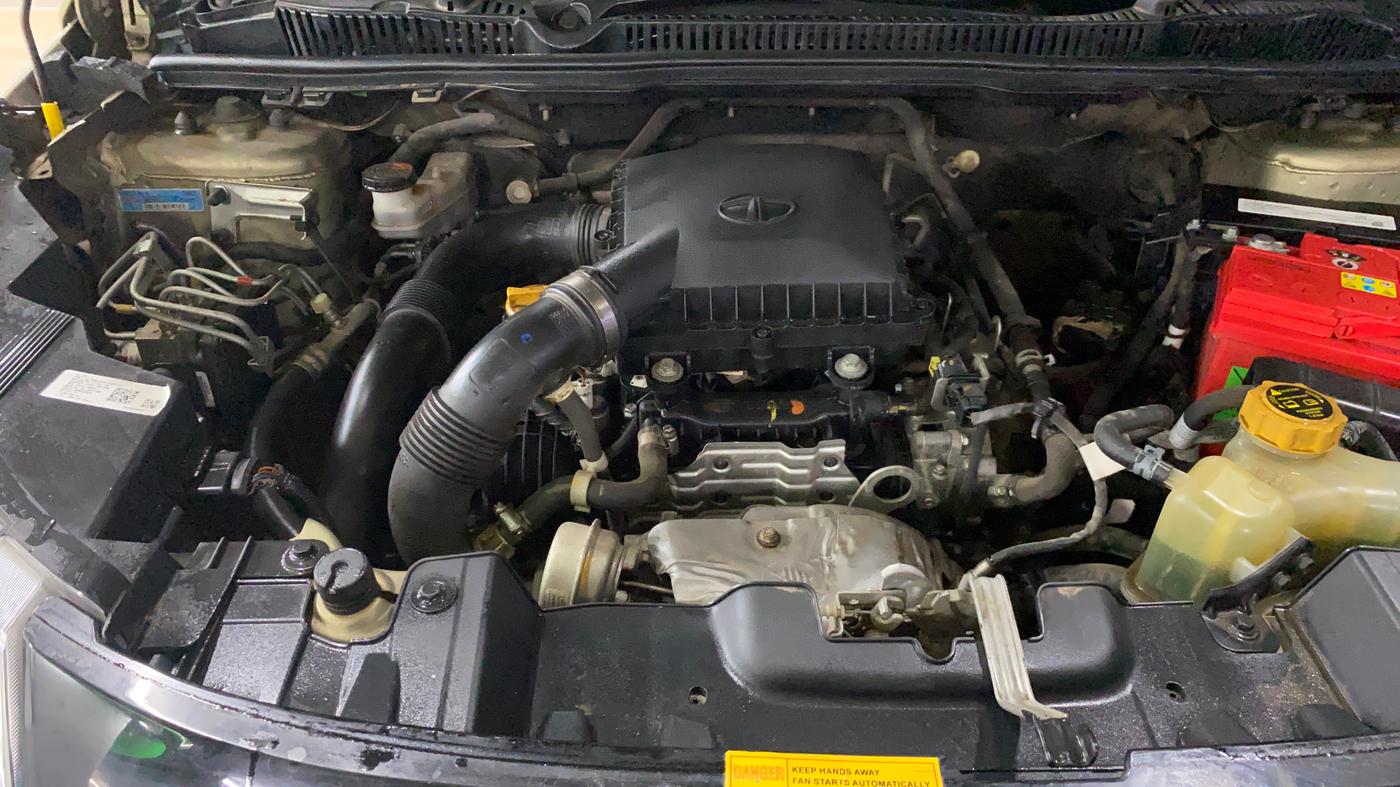 2022 Tata NEXON XZ PLUS PETROL KAZIRANGA, Petrol, Manual, 63,991 km, Engine View - Right