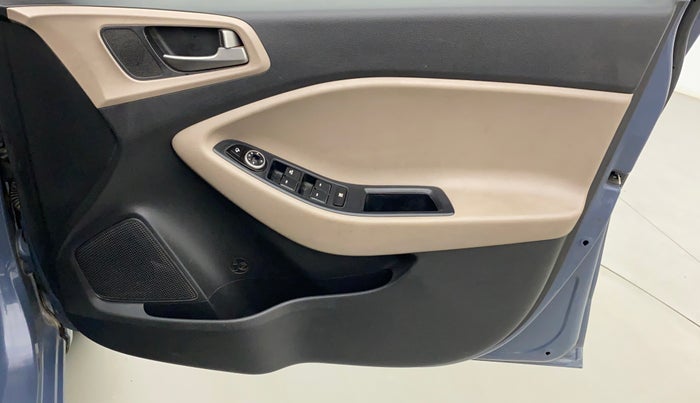 2014 Hyundai Elite i20 SPORTZ 1.2 (O), Petrol, Manual, 29,018 km, Driver Side Door Panels Control