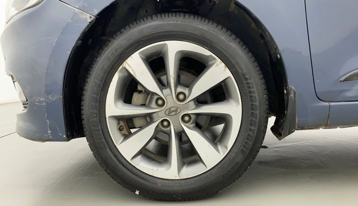 2014 Hyundai Elite i20 SPORTZ 1.2 (O), Petrol, Manual, 29,018 km, Left Front Wheel