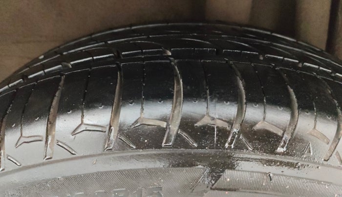 2018 Toyota YARIS VX CVT, Petrol, Automatic, 55,033 km, Left Rear Tyre Tread