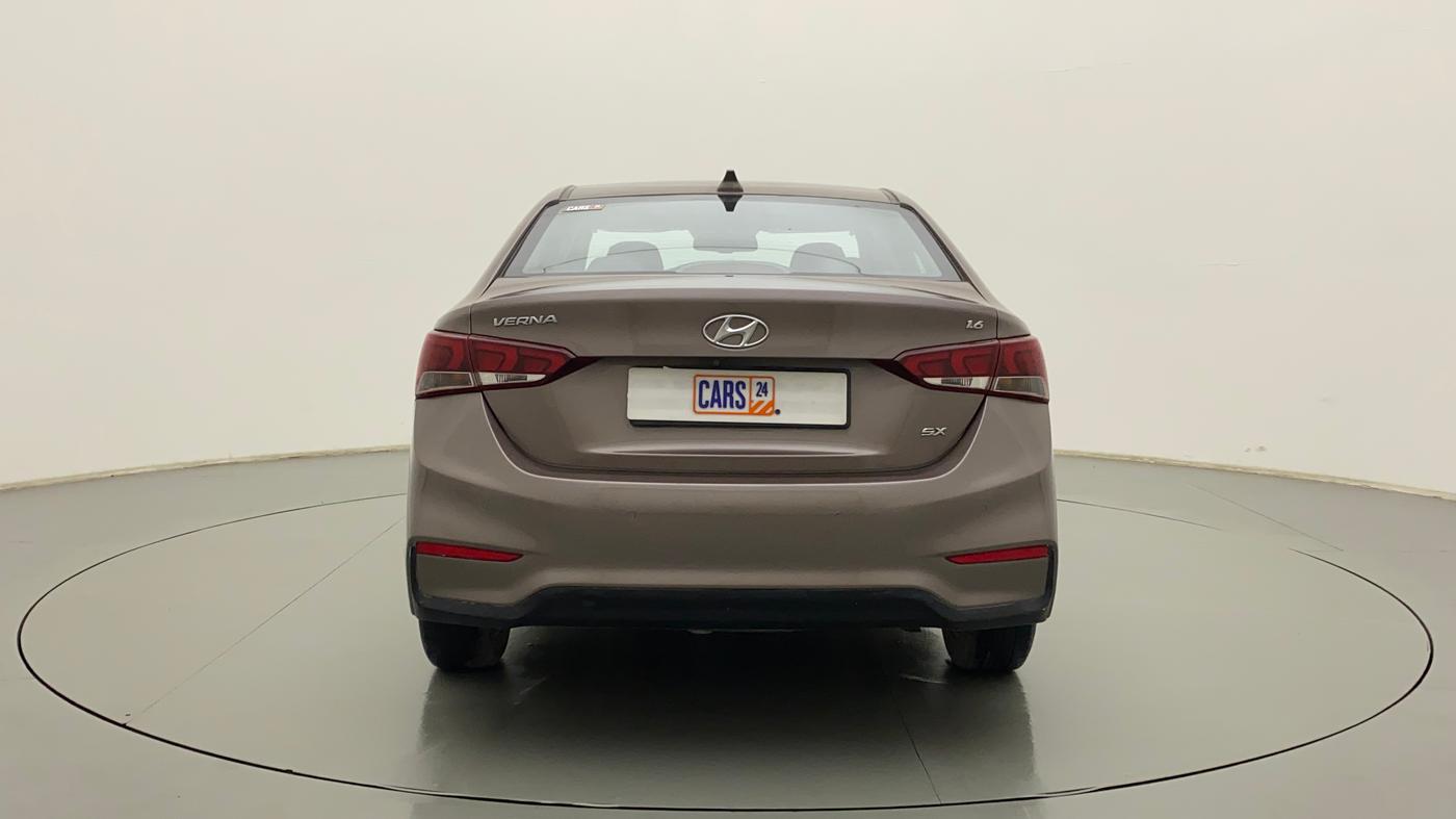 2019 Hyundai Verna 1.6 VTVT SX, Petrol, Manual, 84,143 km, Back/Rear