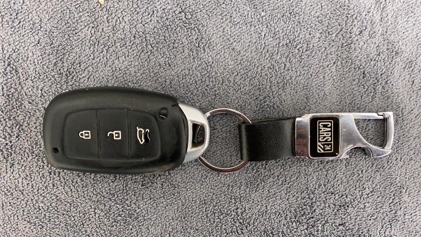 2019 Hyundai Verna 1.6 VTVT SX, Petrol, Manual, 84,143 km, Key Close Up