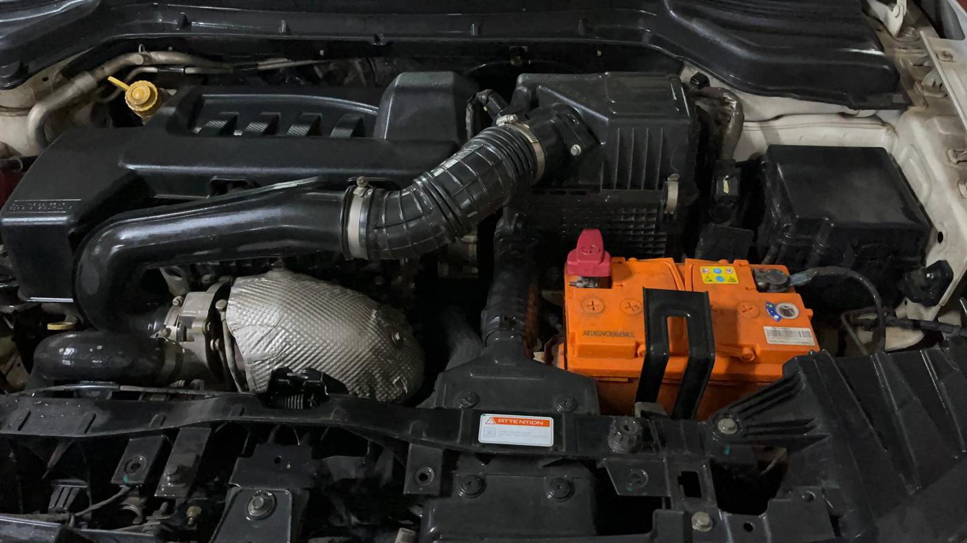 2020 Mahindra XUV300 W4 1.5 DIESEL, Diesel, Manual, 75,621 km, Engine View - Left