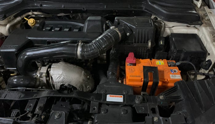 2020 Mahindra XUV300 W4 1.5 DIESEL, Diesel, Manual, 75,621 km, Engine View - Left