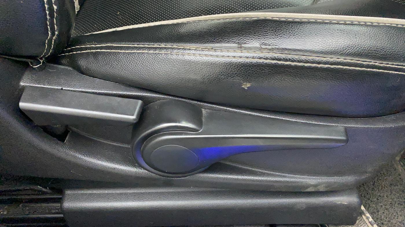 2019 Tata NEXON XZA PLUS PETROL, Petrol, Automatic, 58,820 km, Driver Side Adjustment Panel