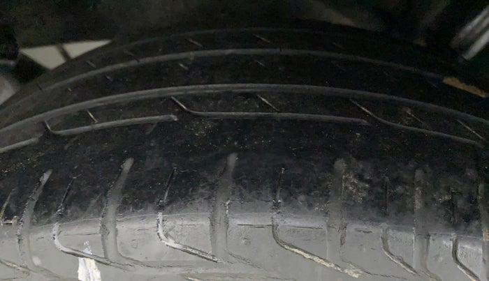 2019 Tata NEXON XZA PLUS PETROL, Petrol, Automatic, 58,820 km, Left Rear Tyre Tread