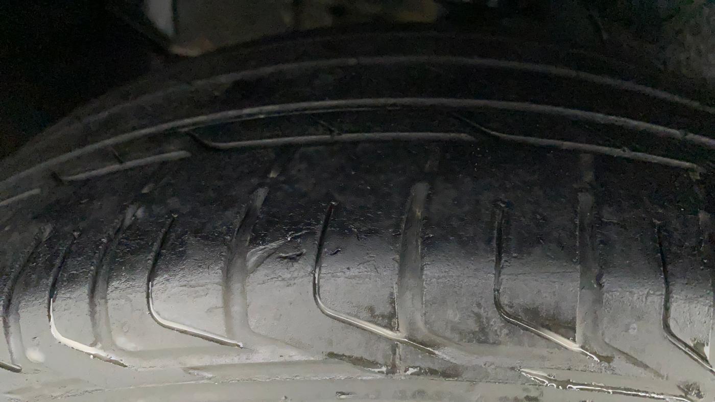 2019 Tata NEXON XZA PLUS PETROL, Petrol, Automatic, 58,820 km, Right Rear Tyre Tread