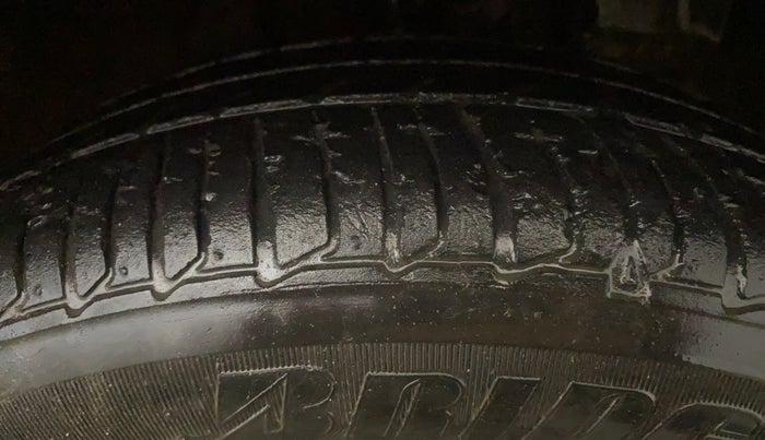 2020 Tata Tiago XZ PLUS PETROL, Petrol, Manual, 27,399 km, Right Front Tyre Tread