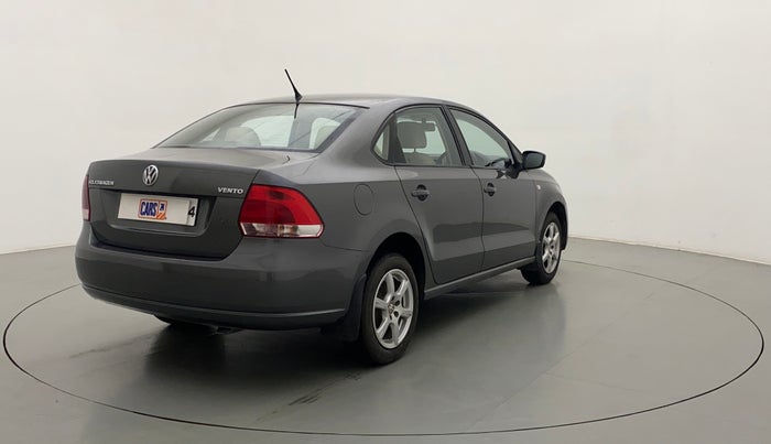 2013 Volkswagen Vento HIGHLINE 1.6 MPI, Petrol, Manual, 79,382 km, Right Back Diagonal