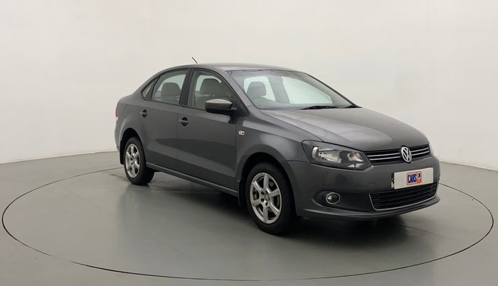 2013 Volkswagen Vento HIGHLINE 1.6 MPI, Petrol, Manual, 79,382 km, Right Front Diagonal
