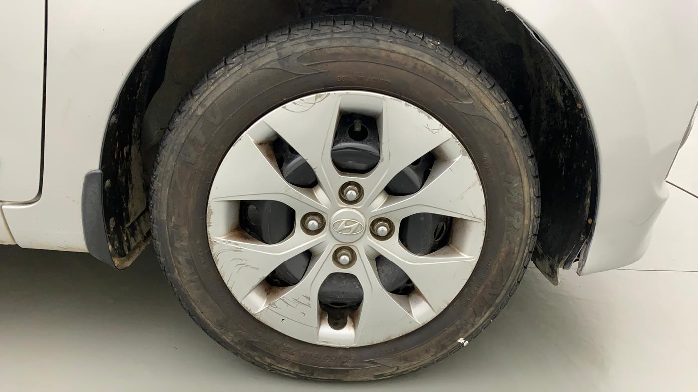2015 Hyundai Xcent S 1.2, Petrol, Manual, 91,153 km, Right Front Wheel