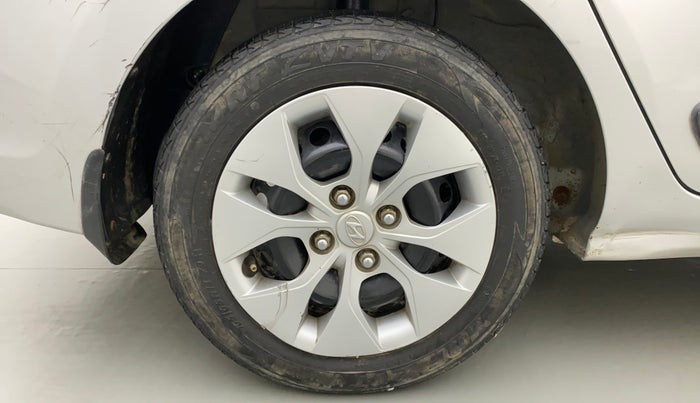 2015 Hyundai Xcent S 1.2, Petrol, Manual, 91,153 km, Right Rear Wheel
