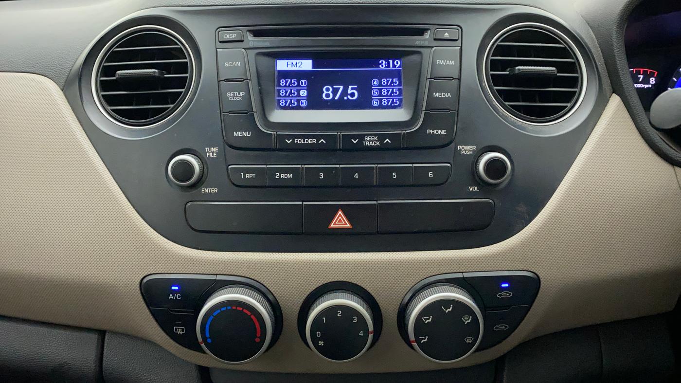 2015 Hyundai Xcent S 1.2, Petrol, Manual, 91,153 km, Air Conditioner