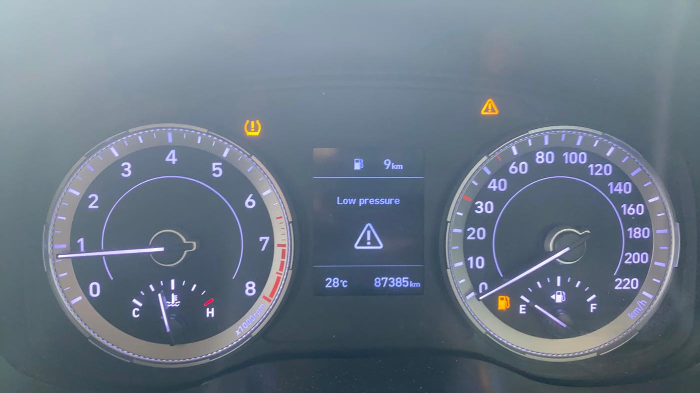 2020 Hyundai VENUE SX 1.0 (O) TURBO, Petrol, Manual, 87,377 km, Odometer Image