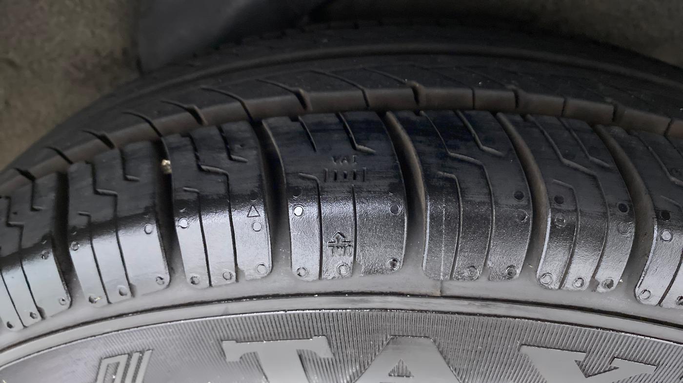 2008 Hyundai i10 SPORTZ 1.2, Petrol, Manual, 23,880 km, Left Rear Tyre Tread