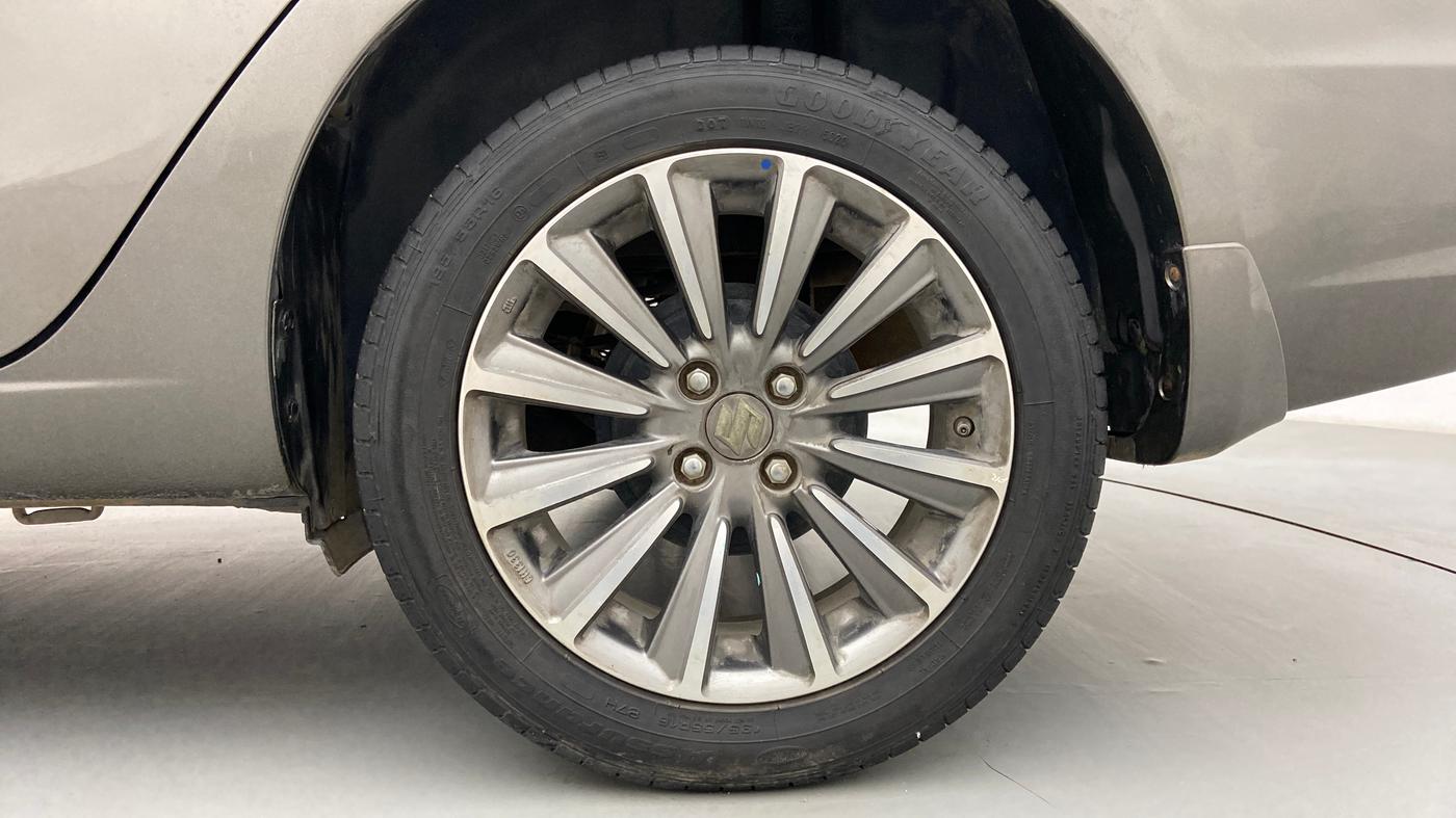 2021 Maruti Ciaz ALPHA 1.5 SHVS PETROL, Petrol, Manual, 29,134 km, Left Rear Wheel