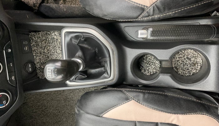 2016 Hyundai Creta S 1.6 PETROL, Petrol, Manual, 79,069 km, Gear Lever