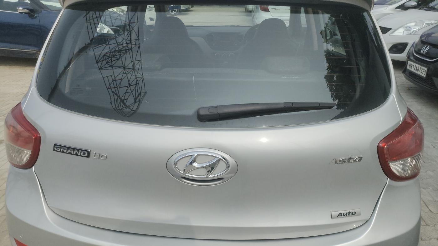2016 Hyundai Grand i10 ASTA (O) AT 1.2 KAPPA VTVT, Petrol, Automatic, 55,073 km, Rear Wiper