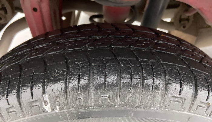 2014 Maruti Alto 800 LXI, Petrol, Manual, 32,129 km, Right Rear Tyre Tread