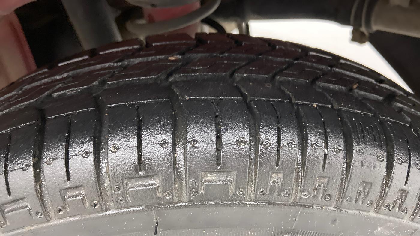 2014 Maruti Alto 800 LXI, Petrol, Manual, 32,129 km, Left Rear Tyre Tread